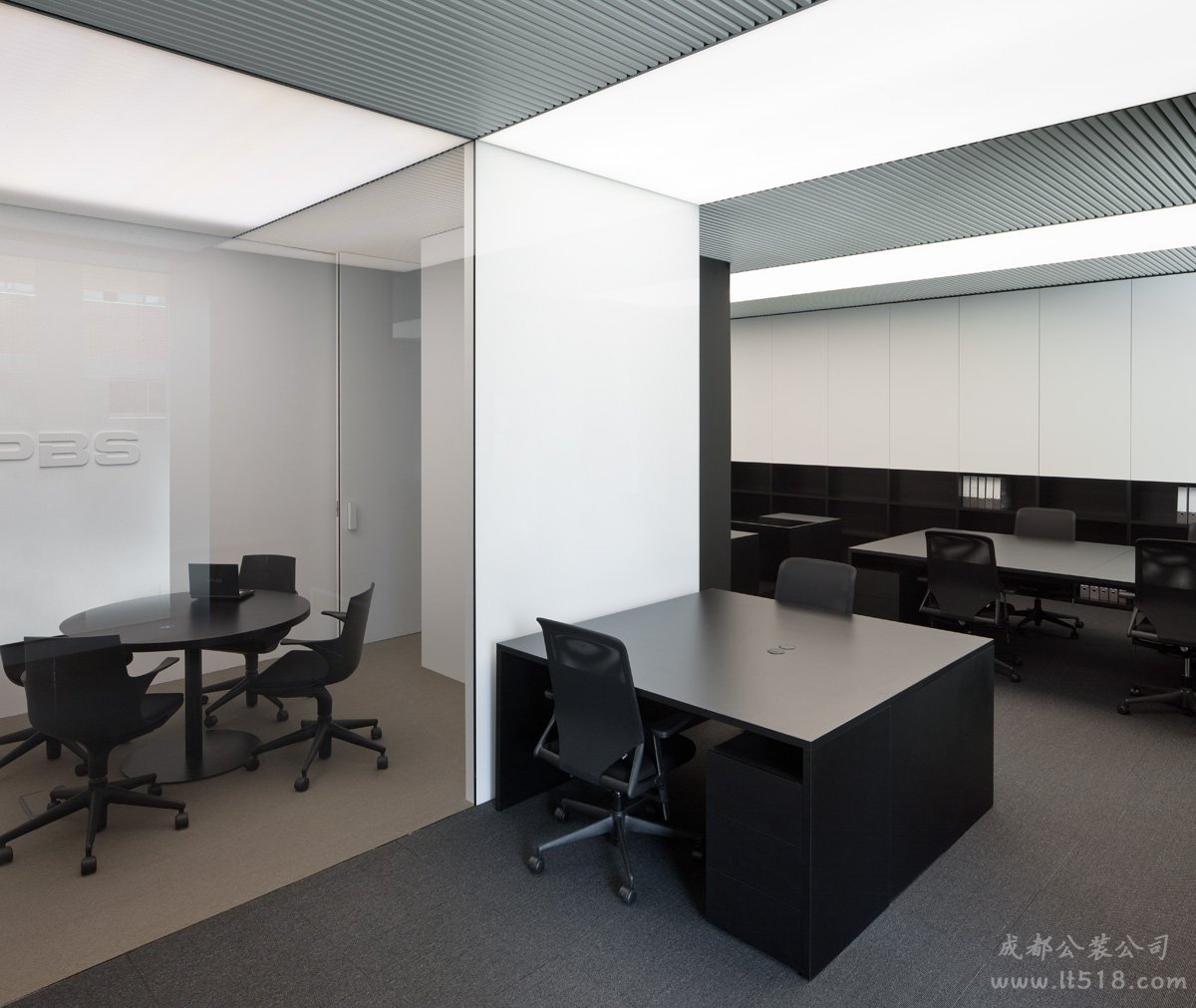 成都辦公室裝修哪家好？辦公室裝修應該注意什么？